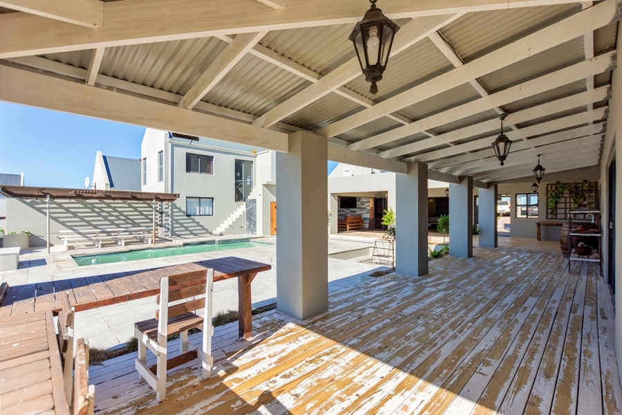 13 Bedroom Property for Sale in Olifantskop Western Cape